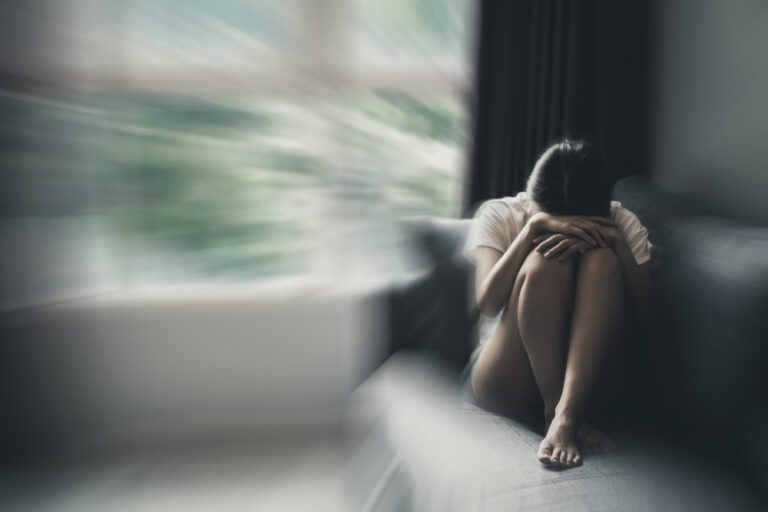 Anxiety vs. Depression - Symptoms and Treatment, tight