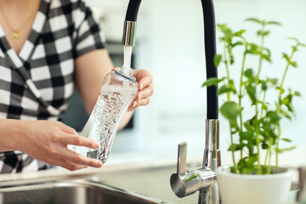 drink water
