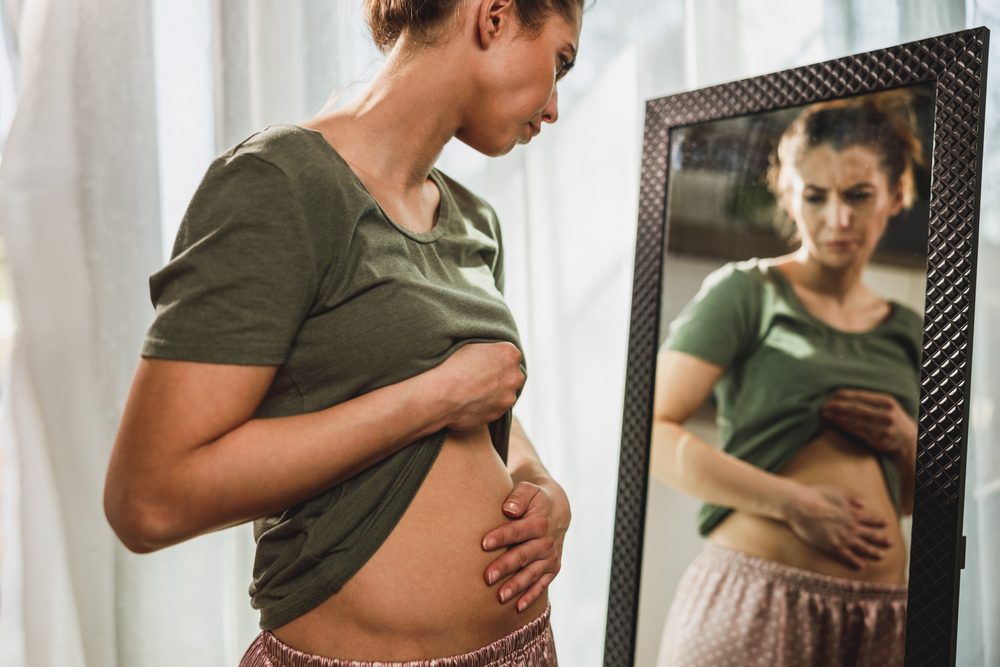 what are the early symptoms of ovarian cancer