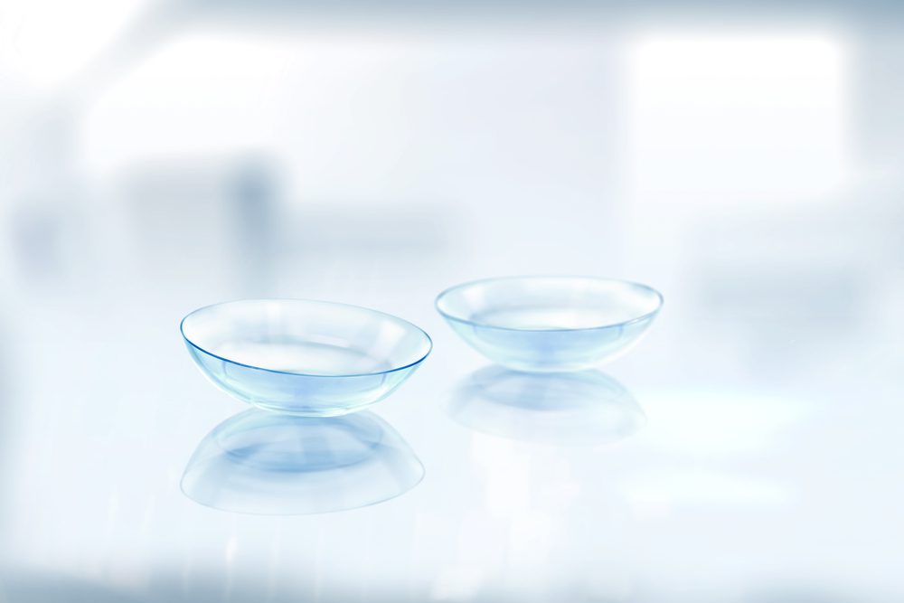 Sun-Blocking Contact Lenses