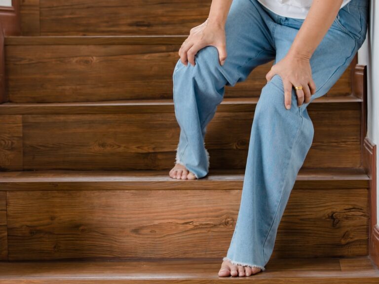 sudden leg weakness sodium